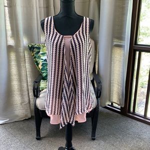 Printed sleeveless top